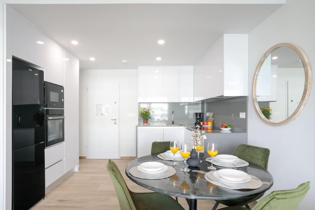 Arenales Terrace Refugee New Apartment With Pool And Gym Arenales del Sol Luaran gambar