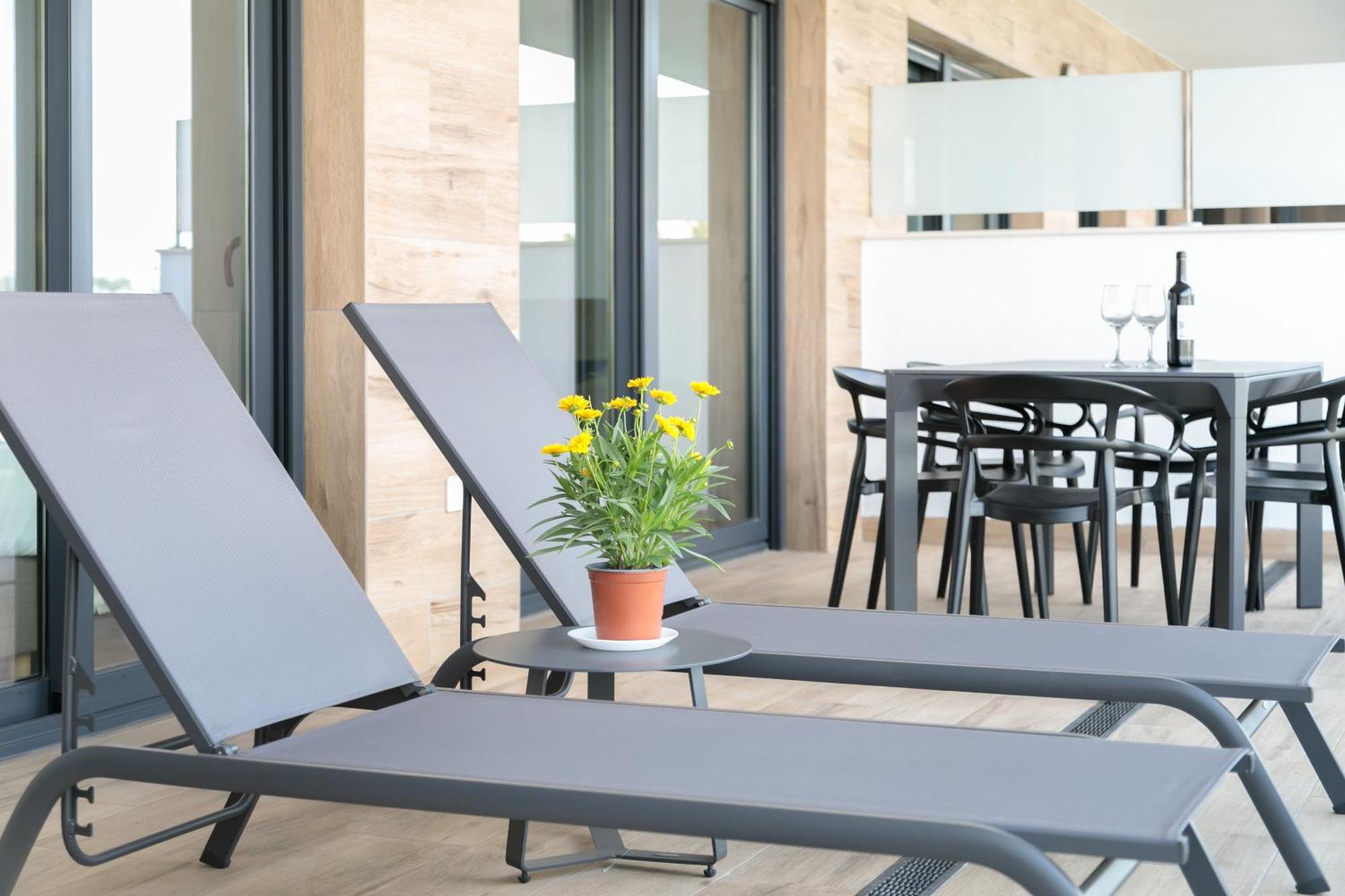Arenales Terrace Refugee New Apartment With Pool And Gym Arenales del Sol Luaran gambar