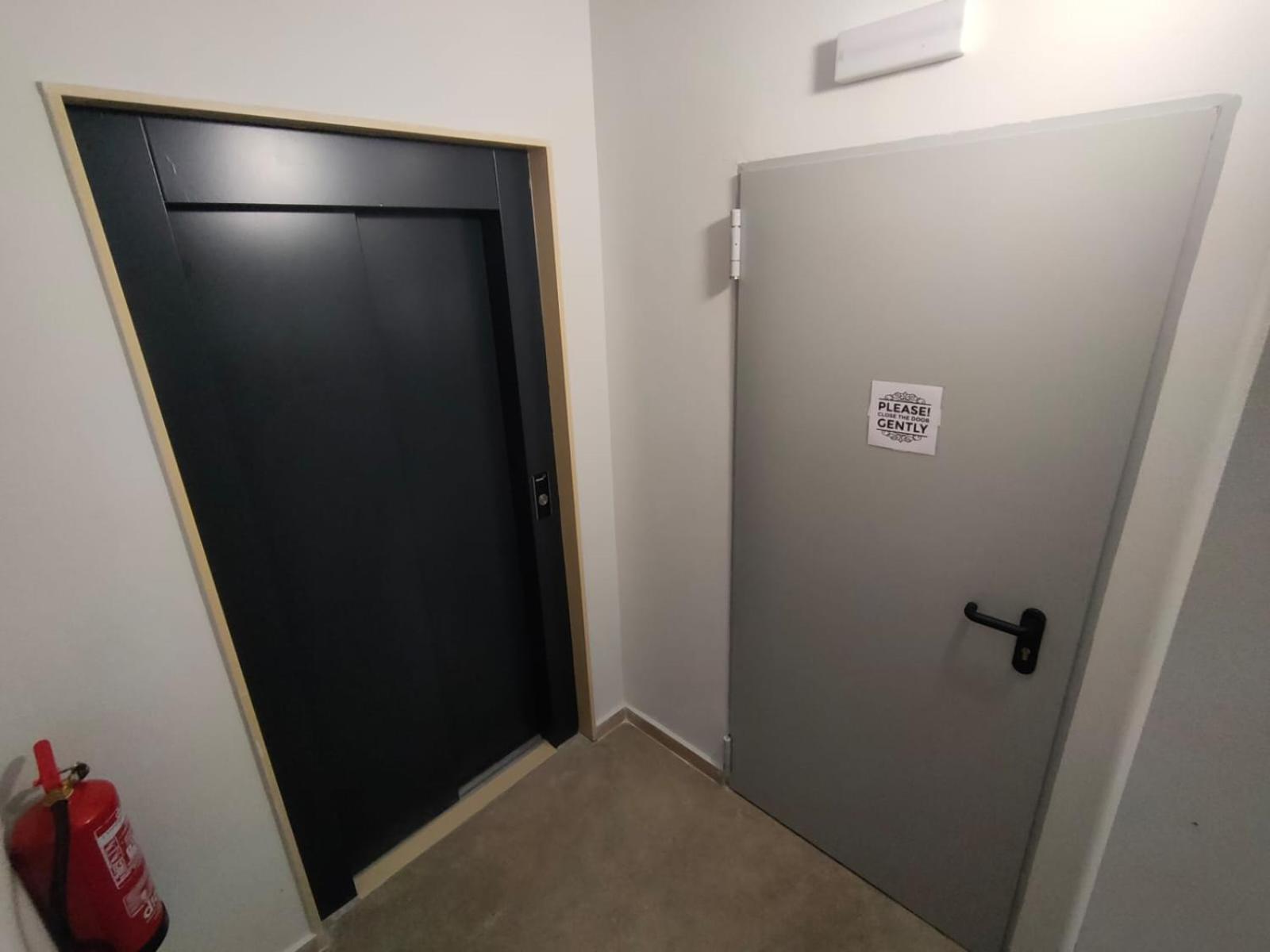 Arenales Terrace Refugee New Apartment With Pool And Gym Arenales del Sol Luaran gambar