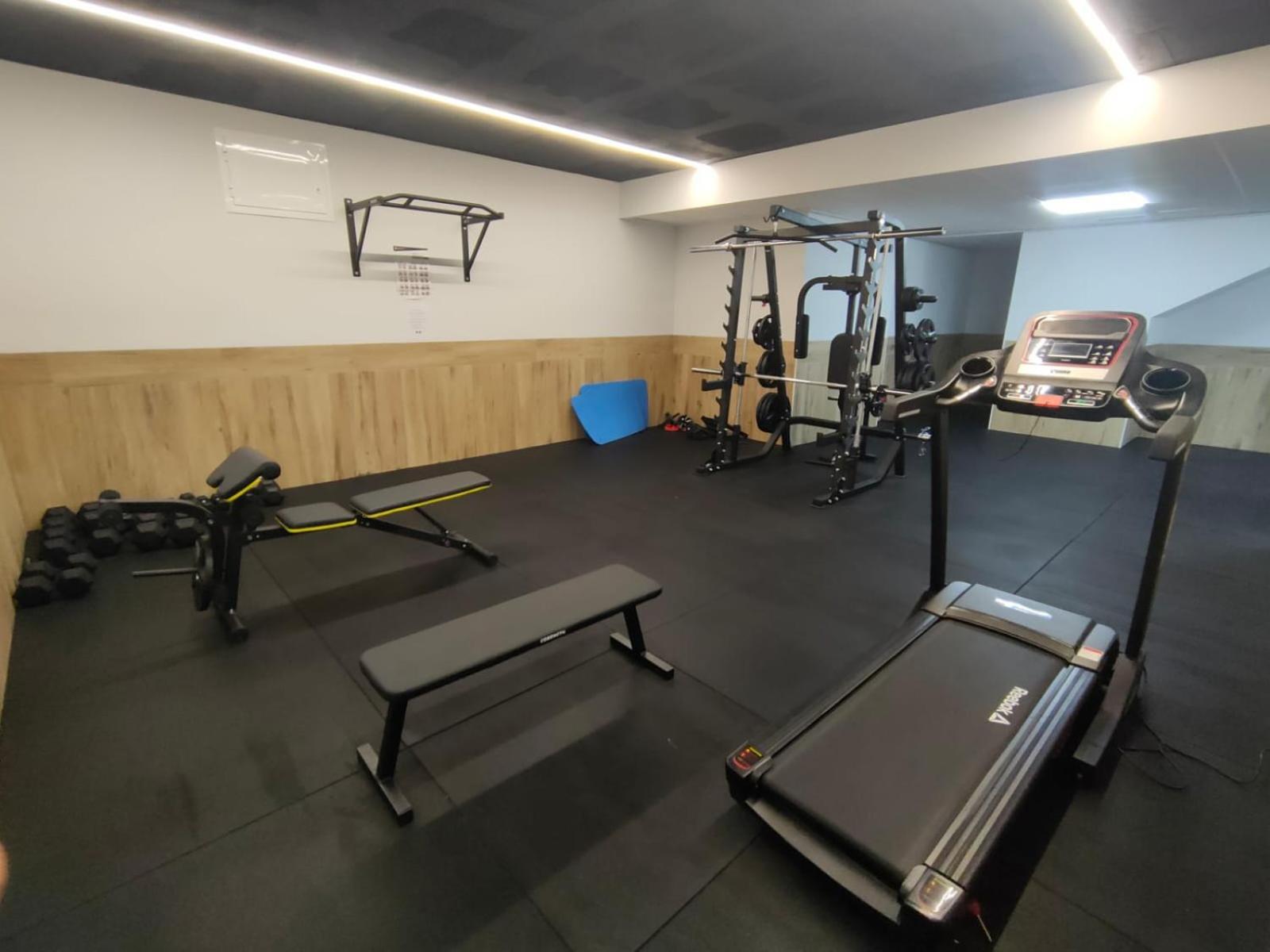 Arenales Terrace Refugee New Apartment With Pool And Gym Arenales del Sol Luaran gambar